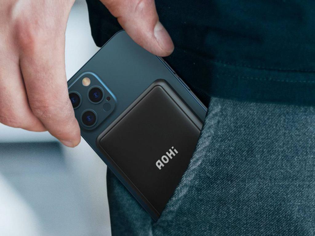 只有名片大小的磁吸式充電寶你見過嗎？